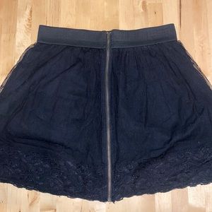 F21 Black lace skirt small